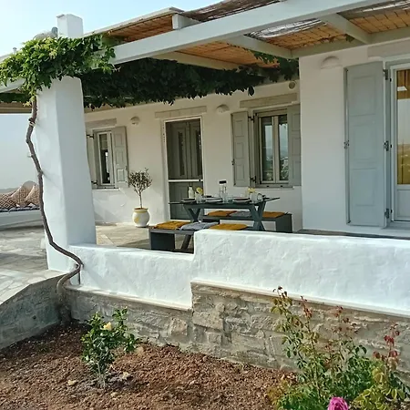 Ione Seaside Vakantiehuis