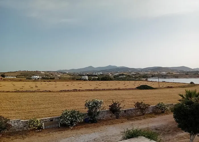 Ione Seaside 度假居 *